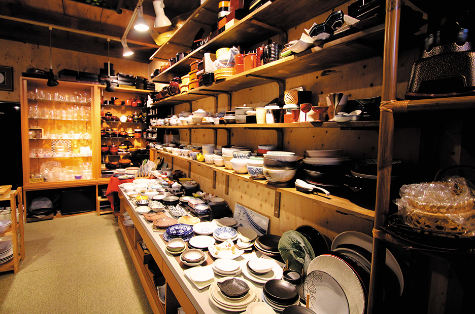 業務用食器全体棚